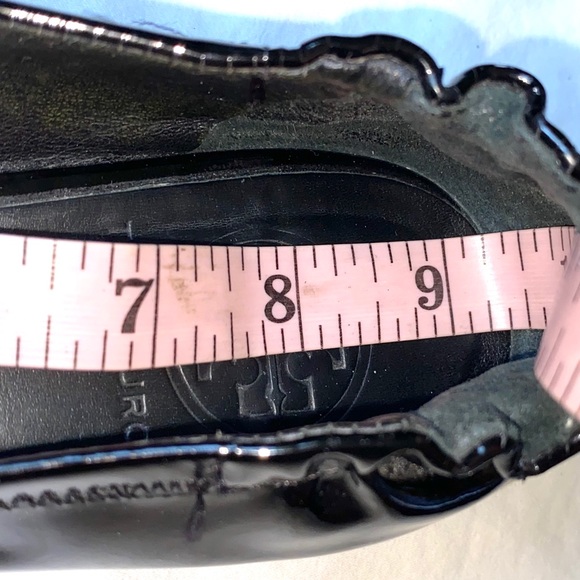 TORY BURCH Black Patent Leather Ballet Flats Shoes Size 6 - Picture 9 of 12